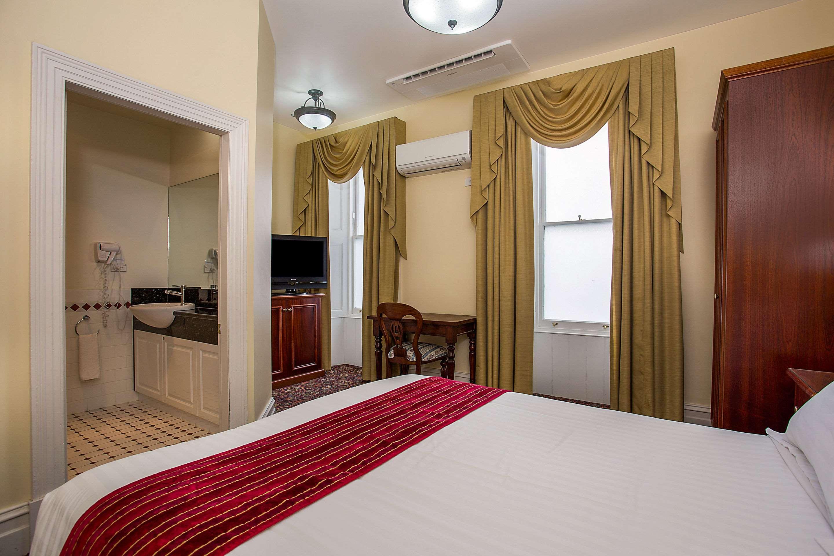 Quality Hotel Bentinck Портленд Экстерьер фото