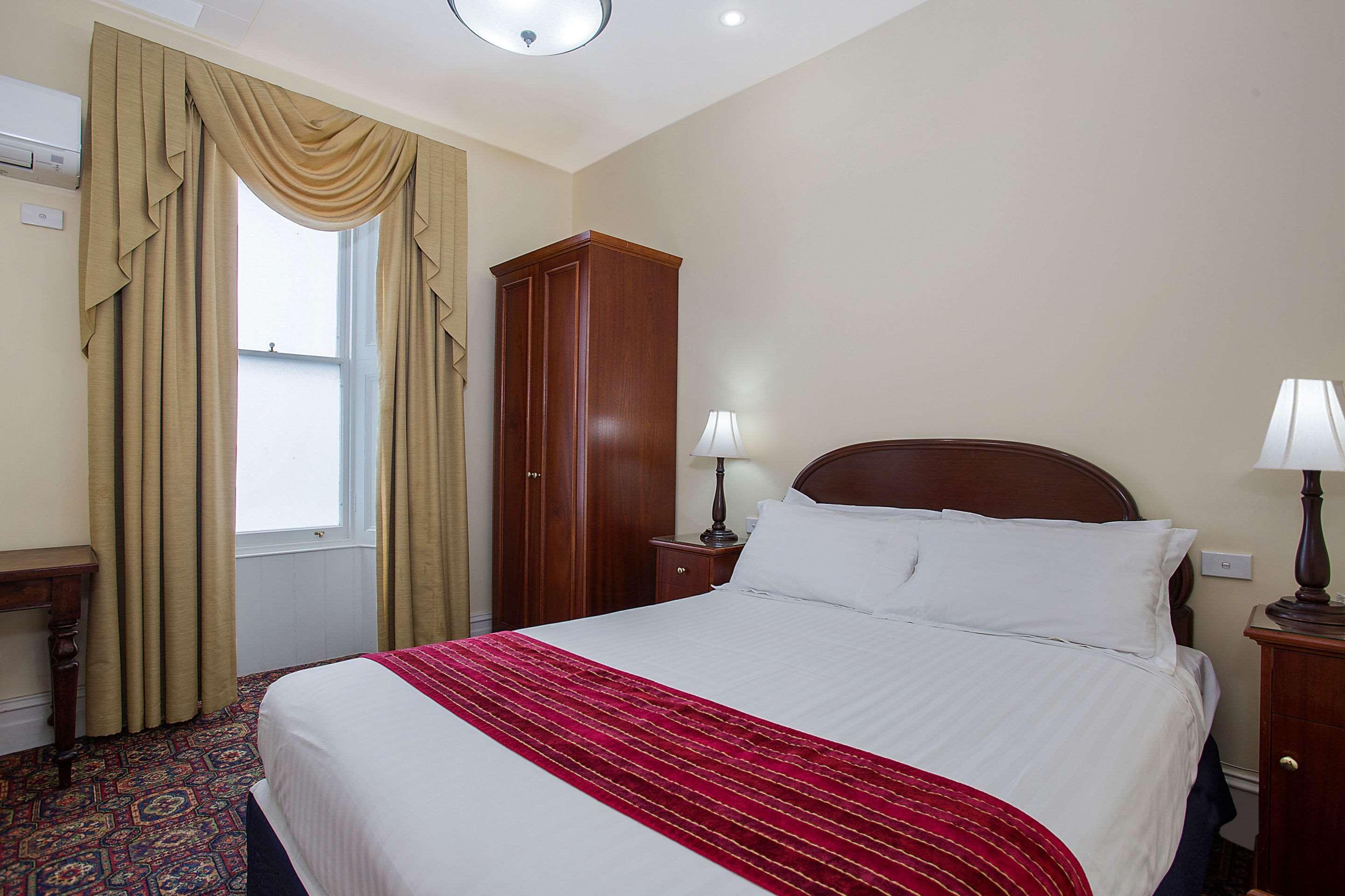 Quality Hotel Bentinck Портленд Экстерьер фото