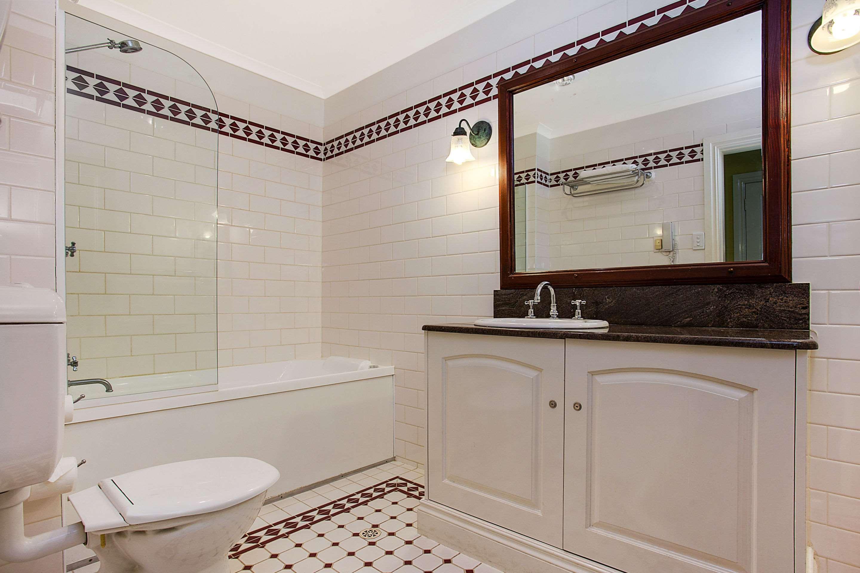 Quality Hotel Bentinck Портленд Экстерьер фото
